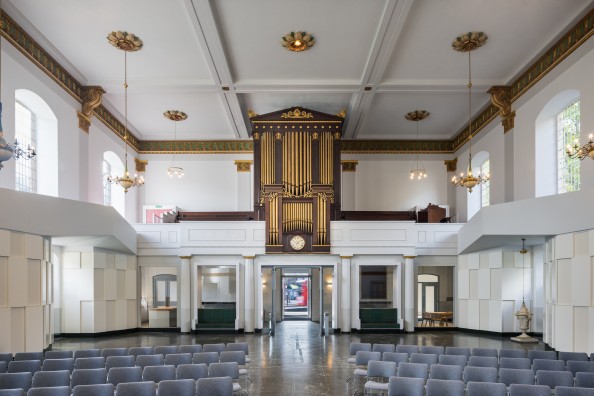 BASWA Phon Acoustic Plaster System at St John's Waterloo © Dirk Lindner by Eric Parry Architects 